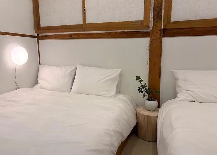 Namhyundang Premium Authentic Hanok 4r4b 빌라