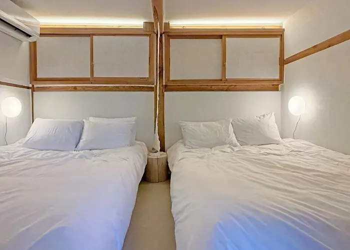 Namhyundang Premium Authentic Hanok 4r4b *