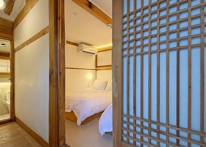 Namhyundang Premium Authentic Hanok 4r4b 빌라