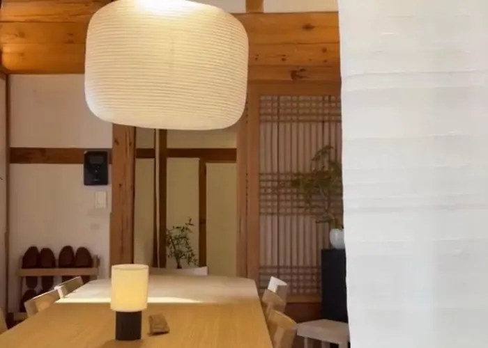 Namhyundang Premium Authentic Hanok 4r4b