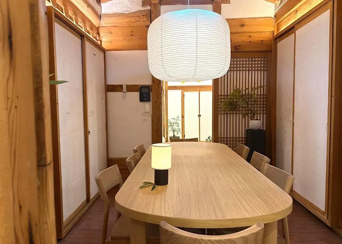 Namhyundang Premium Authentic Hanok 4r4b 빌라